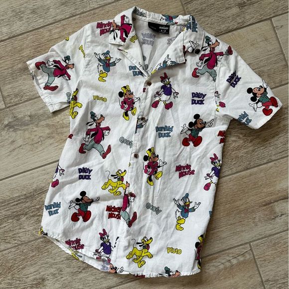 Disney Tops - Disney x Cakeworthy Fabe Five Button Down Shirt Small
